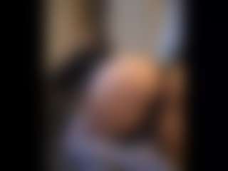 Honestlyfux's Live Sex Cam Show