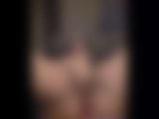 Honestlyfux's Live Sex Cam Show