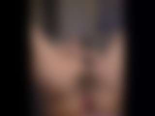 Honestlyfux's Live Sex Cam Show