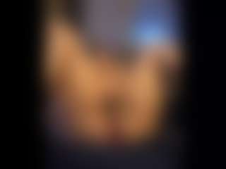 Honestlyfux's Live Sex Cam Show
