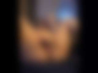 Honestlyfux's Live Sex Cam Show