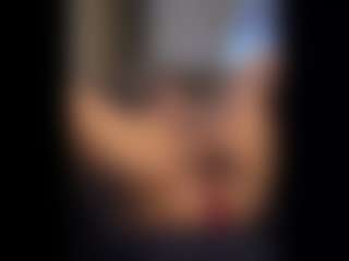 Honestlyfux's Live Sex Cam Show