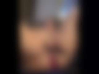 Honestlyfux's Live Sex Cam Show