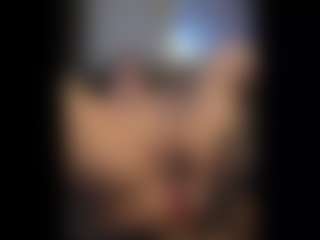 Live cam show with Honestlyfux - Spank on madthumbs