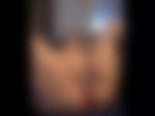 Honestlyfux's Live Sex Cam Show