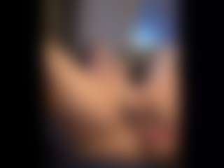Honestlyfux's Live Sex Cam Show