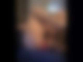 Honestlyfux's Live Sex Cam Show