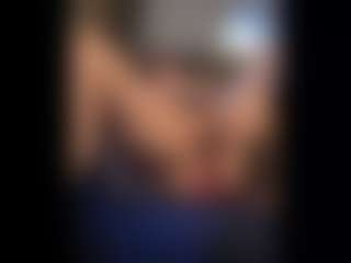 Live cam show with Honestlyfux - Flexible on alttransgirls