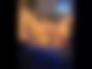 Honestlyfux's Live Sex Cam Show
