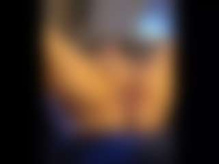Honestlyfux's Live Sex Cam Show