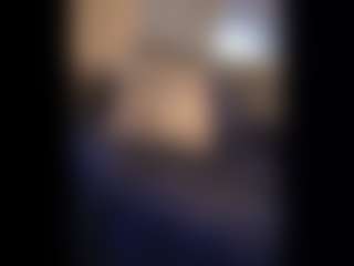 Honestlyfux's Live Sex Cam Show