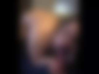 Honestlyfux's Live Sex Cam Show