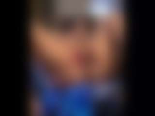 Honestlyfux's Live Sex Cam Show