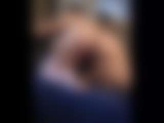 Honestlyfux's Live Sex Cam Show