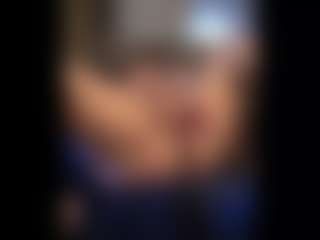 Honestlyfux's Live Sex Cam Show