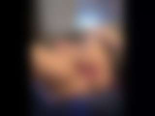 Honestlyfux's Live Sex Cam Show