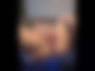 Honestlyfux's Live Sex Cam Show