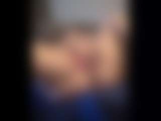 Honestlyfux's Live Sex Cam Show