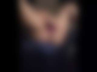 Honestlyfux's Live Sex Cam Show