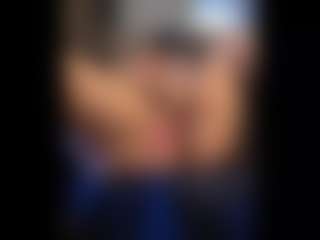 Honestlyfux's Live Sex Cam Show