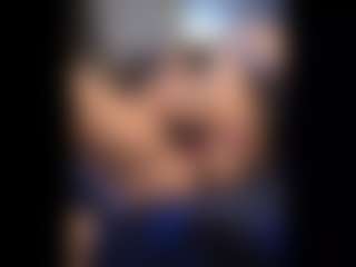 Honestlyfux's Live Sex Cam Show