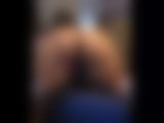 Honestlyfux's Live Sex Cam Show
