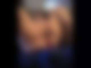Honestlyfux's Live Sex Cam Show