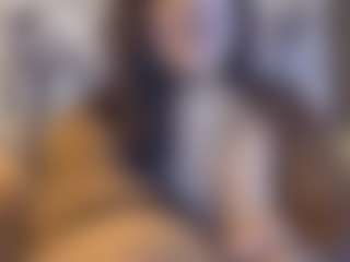 Honestlyfux's Live Sex Cam Show