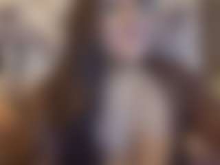 Honestlyfux MILF webcam performer live streaming