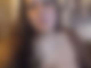 Honestlyfux's Live Sex Cam Show