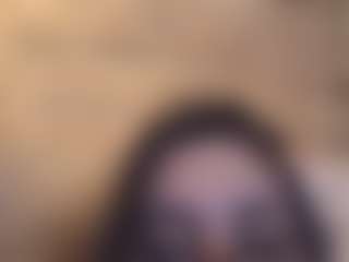 Live cam show with Honestlyfux - Wet on testsause.com