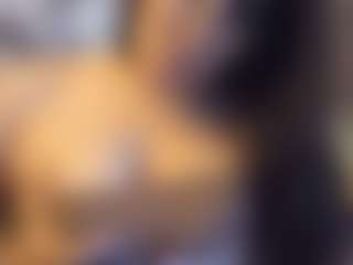 Honestlyfux's Live Sex Cam Show