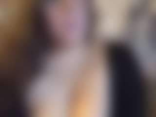 Honestlyfux's Live Sex Cam Show