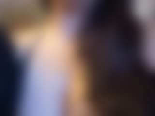 Honestlyfux's Live Sex Cam Show