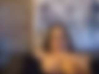 Honestlyfux's Live Sex Cam Show
