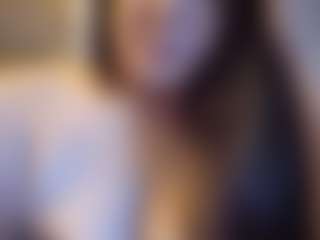 Honestlyfux's Live Sex Cam Show