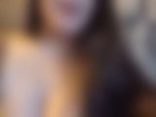 Honestlyfux's Live Sex Cam Show