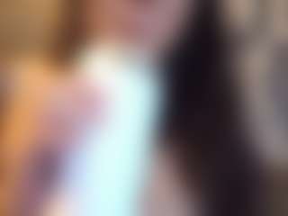 Honestlyfux's Live Sex Cam Show