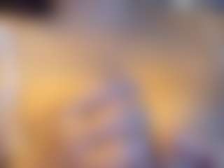 Honestlyfux's Live Sex Cam Show