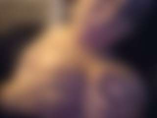 Live cam show with Honestlyfux - Sub on Camsoda