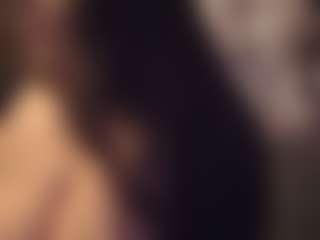 Honestlyfux's Live Sex Cam Show