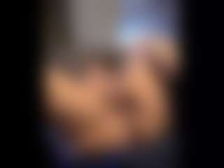 Honestlyfux's Live Sex Cam Show