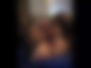 Honestlyfux's Live Sex Cam Show