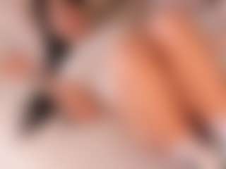 Live cam show with Emily - Brown Eyes on fapnchat
