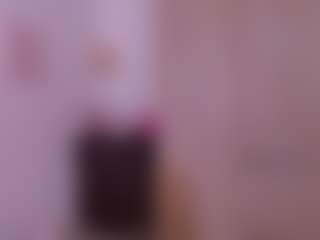 Live cam show with Im-natalia - Teen (18+) on TeamSkeetLive