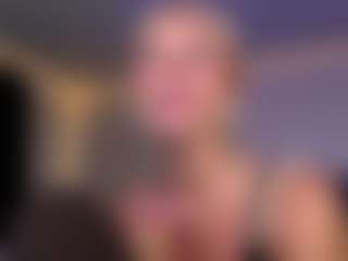 Live cam show with Itsirelandbby - Cock Rating on googirlz