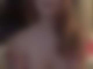 JanieDarling's Live Sex Cam Show