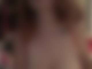 JanieDarling's Live Sex Cam Show