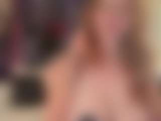 JanieDarling's Live Sex Cam Show