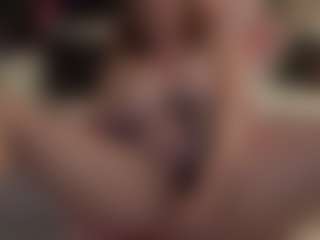 JanieDarling's Live Sex Cam Show